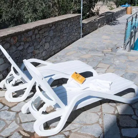 Manoleas - 6 * Stoúpa